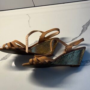 Women's Tan Strappy Wedge Sandals with Metallic-Accent Wedge